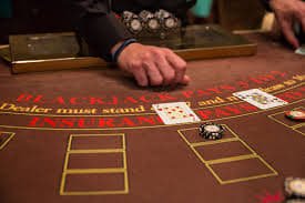 Live-dealer game outcomes in Paito Harian on apk lucksvip