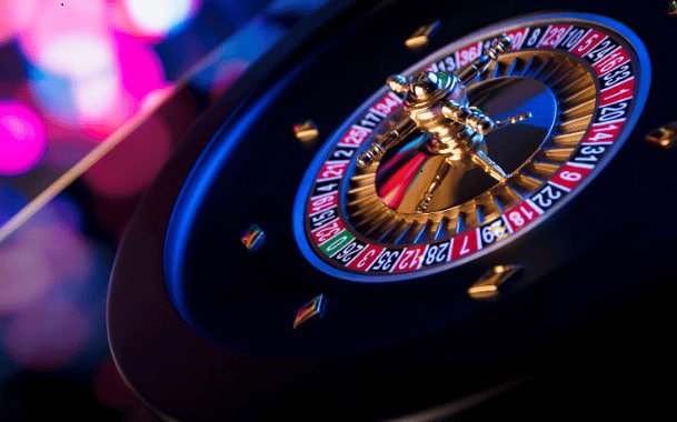 apk lucksvip game icons spanning sportsbook, live-dealer and slots to show cashback coverage
